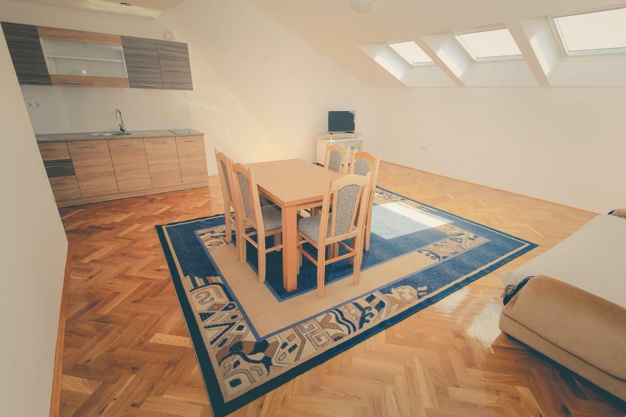 Apartmani Pranjic Kaštela Extérieur photo